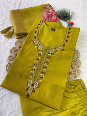 Jenna Alge Yellow  Roman Silk Hand Worked Kurti Set