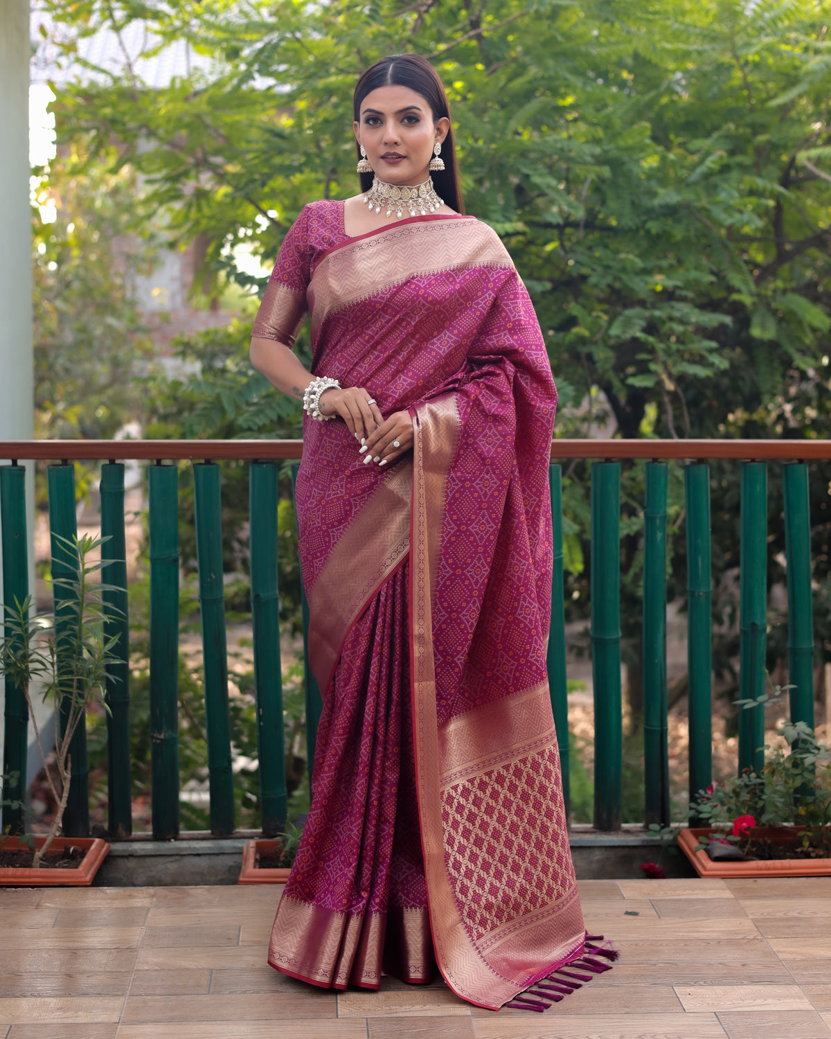 Classy Magenta Pink Handloom Bandhej Patola Silk Saree