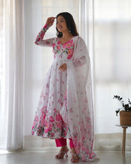 New Arrival Soft Organza Anarkali Set With Kali Pattern And Floral Print