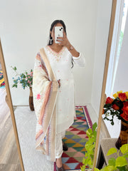 Visoka White Moti Work Roman Silk Kurti Set